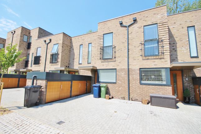 2 bed terraced house