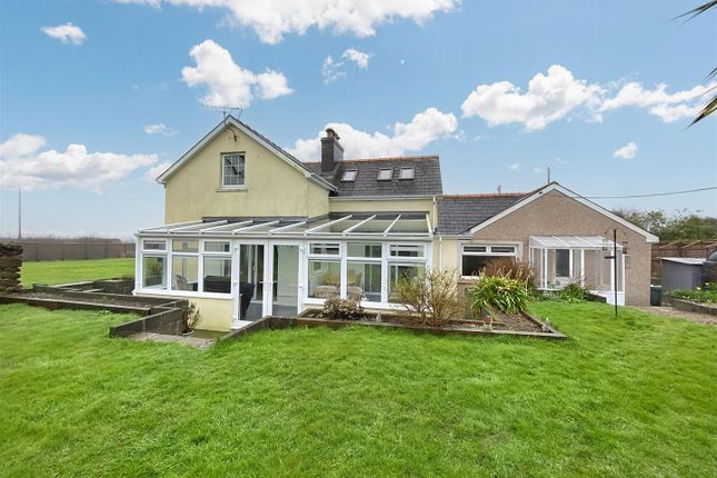 6 bedroom detached bungalow for sale