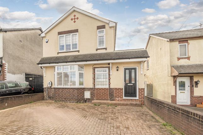 Junction Road, Amblecote... 3 bed detached house for sale