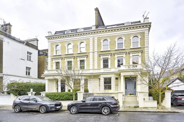 3 bed flat