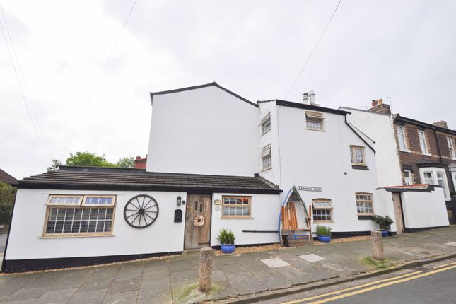 2 bedroom end of terrace house for sale