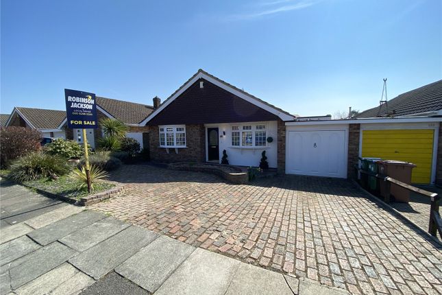 Oakley Park, Bexley, Kent, DA5 3 bed bungalow for sale