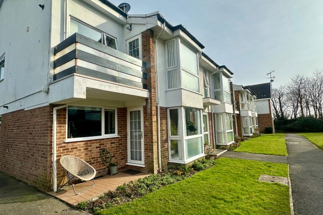 2 bed flat