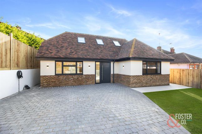 3 bed detached house