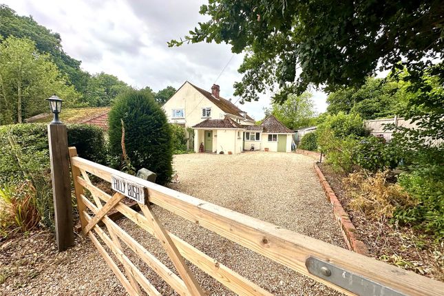 4 bed detached house
