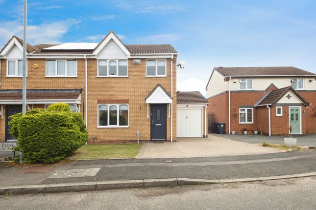 3 bedroom semi-detached house for sale