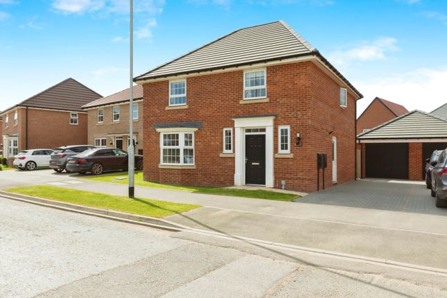 4 bed detached house