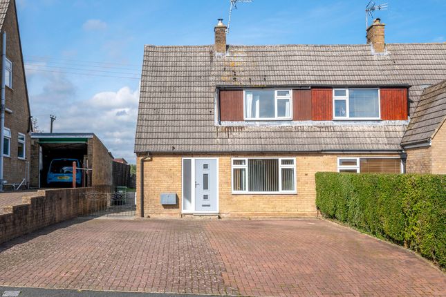 3 bed semi-detached house