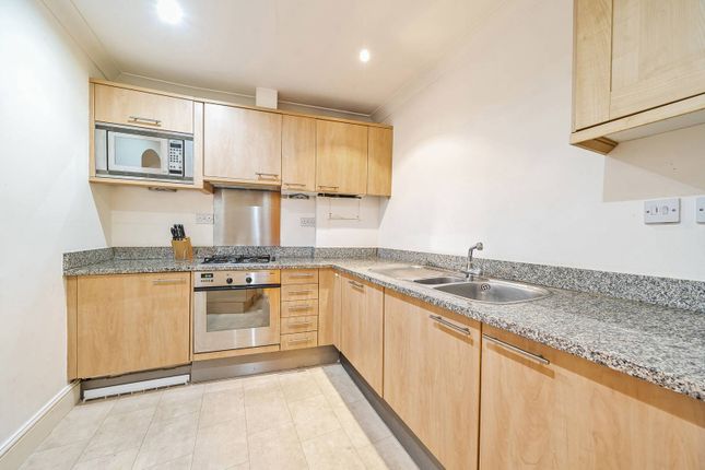 Drayton Gardens, Chelsea, London, SW10 2 bed flat for sale