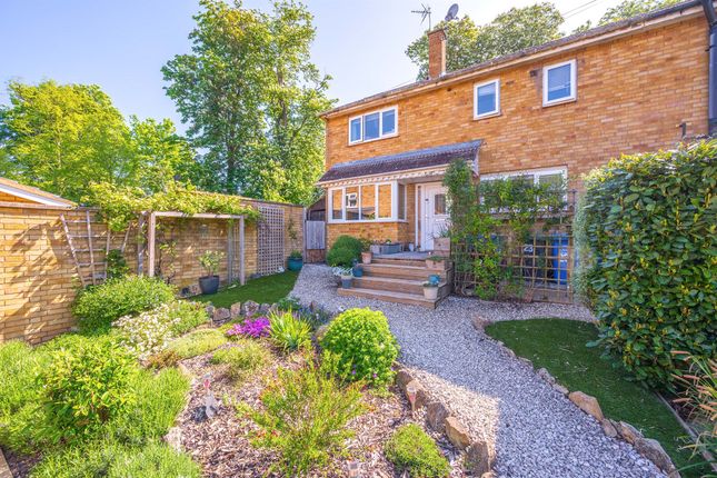 5 bedroom end of terrace house for sale