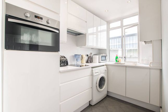 Westbourne Terrace, Lancaster Gate... 1 bed flat for sale