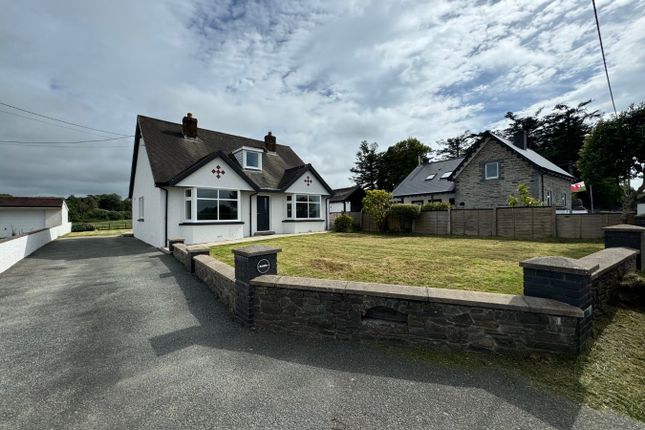 Llechryd, Cardigan, SA43 3 bed bungalow for sale