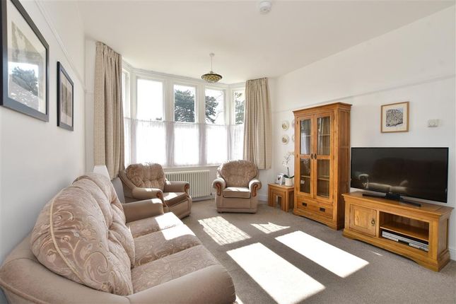 2 bed maisonette