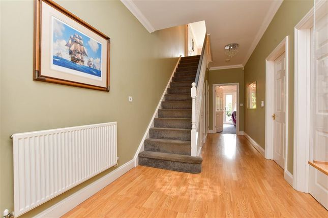 3 bed semi-detached house