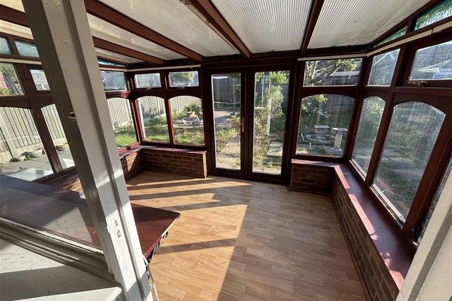 2 bedroom semi-detached bungalow for sale