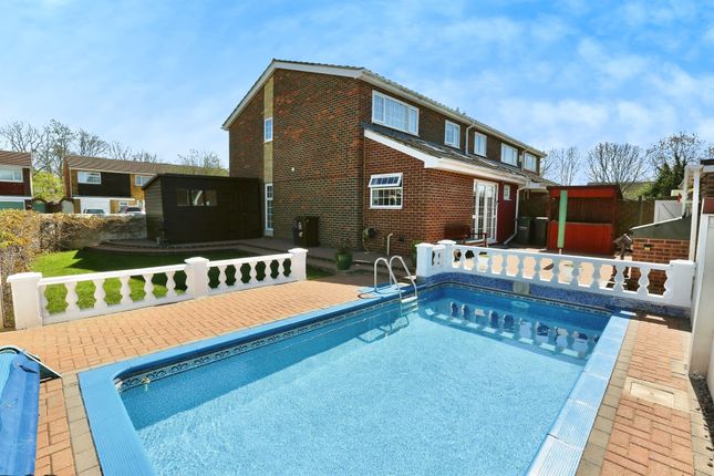 4 bedroom semi-detached house for sale