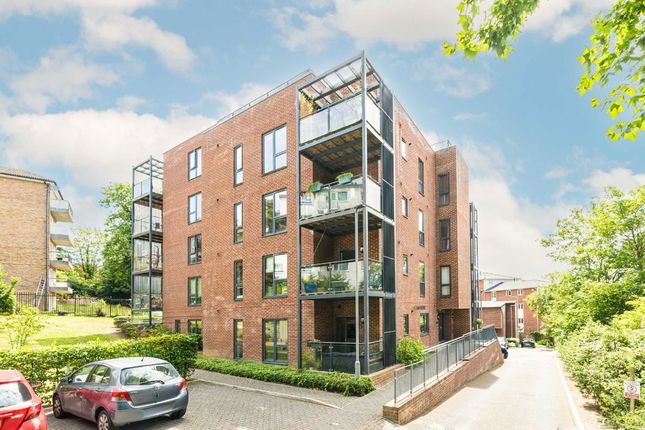 Fuller House, London SW16 2 bed flat for sale