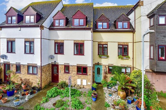 4 bed terraced house