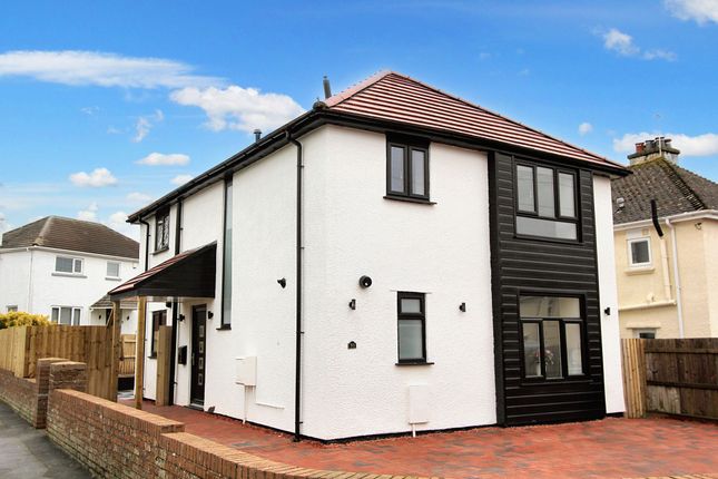 Glyndwr Avenue, St Athan, CF62 4 bed townhouse for sale
