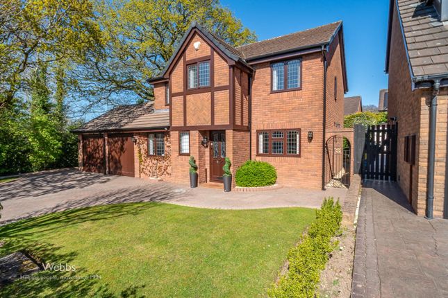 Sunningdale Way, Walsall WS3 5 bed detached house for sale