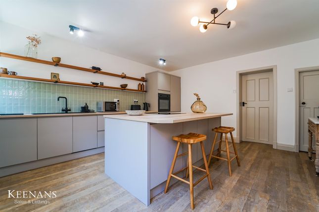2 bed semi-detached house