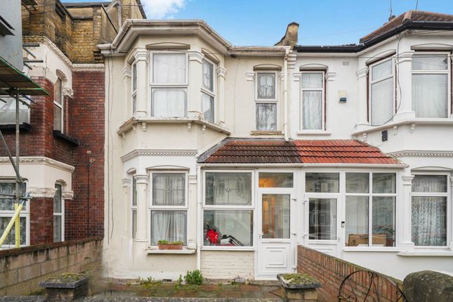5 bed terraced house