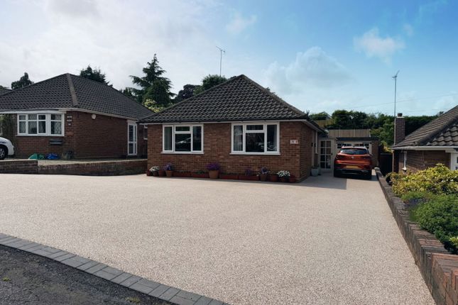 York Crescent, Stourbridge DY8 3 bed detached bungalow for sale