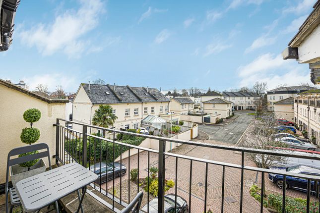 2 bed flat
