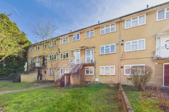 The Greenway, Uxbridge UB10 2 bed maisonette for sale