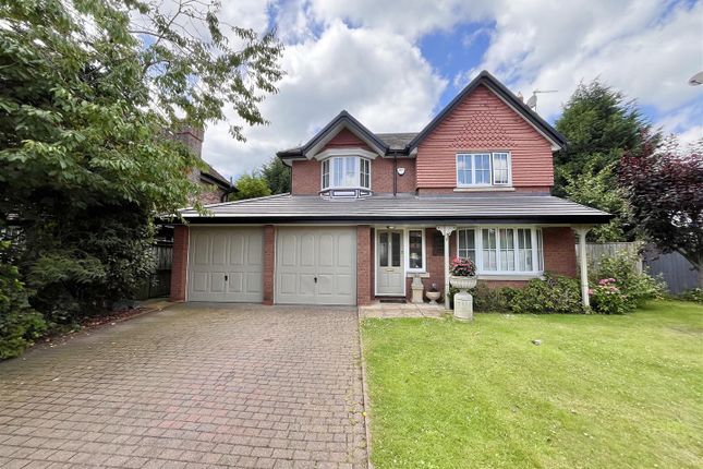 Queensbury Close, Regents Park, Wilmslow 3 bed detached house for sale