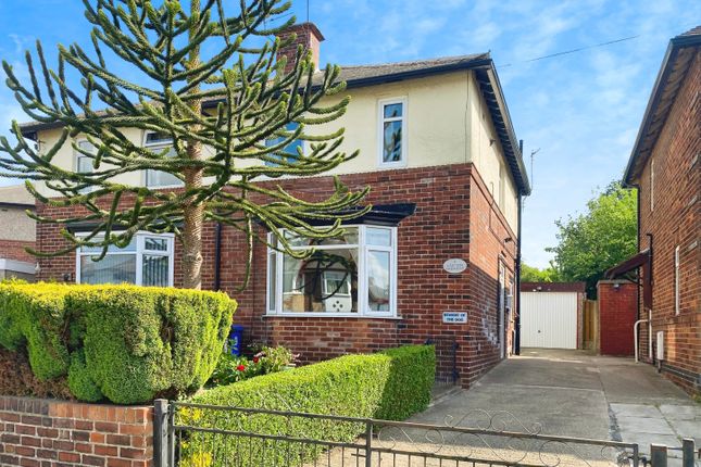 3 bed semi-detached house