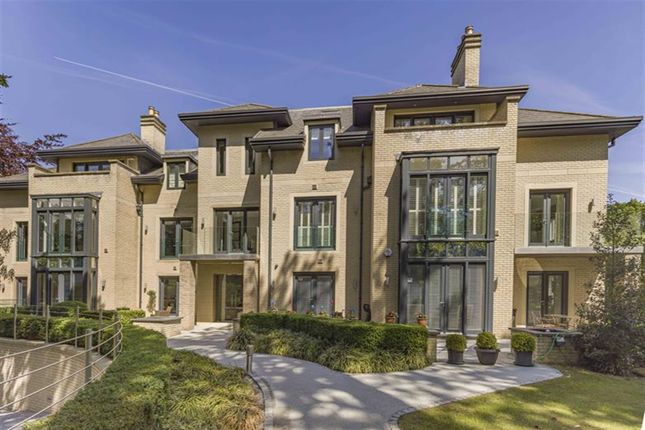3 bedroom apartment for sale