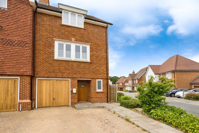 4 bedroom town house for sale