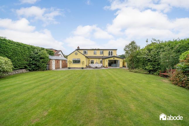 5 bedroom detached house for sale