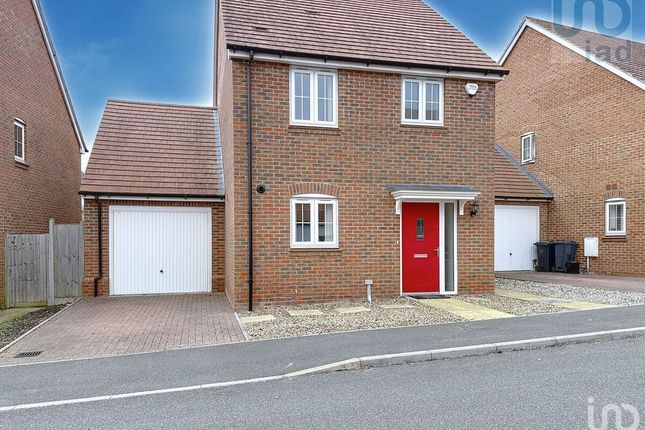 3 bed detached house