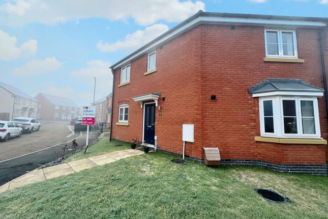 3 bed semi-detached house