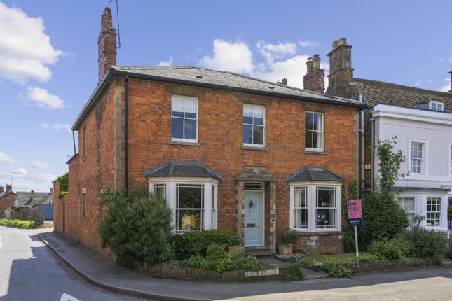 5 bedroom house for sale