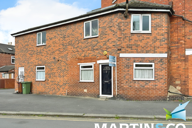 4 bed end terrace house