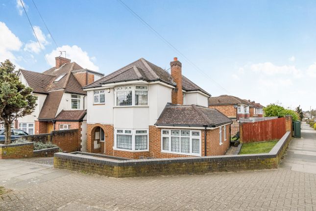 Norrys Road, Cockfosters, Barnet, EN4 4 bed detached house for sale