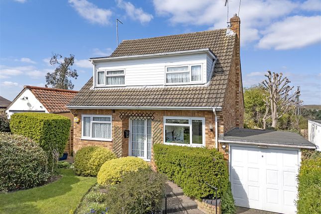 Harlow Road, Roydon 3 bed detached house for sale