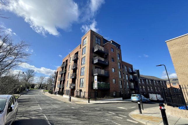 Daubenton House, Havelock Road... 2 bed apartment for sale