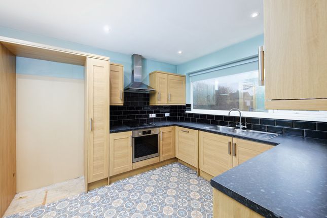 2 bed semi-detached bungalow