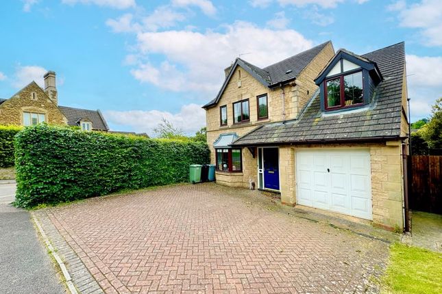 4 bed detached house