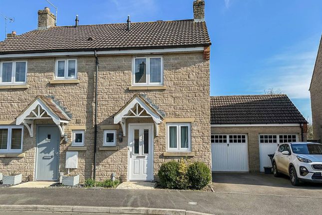 2 bedroom semi-detached house for sale