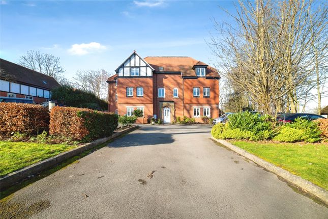 3 bed flat