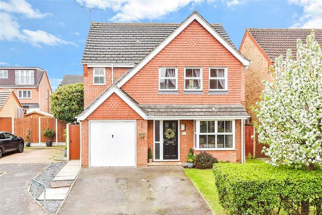 4 bed detached house