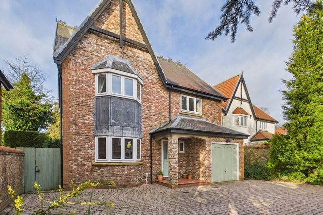 Manor Court, West Ella, HU10 4 bed detached house for sale