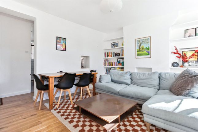 Well Street, London, E9 3 bed apartment for sale