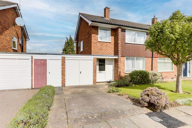 Longleat Crescent, Beeston NG9 3 bed semi