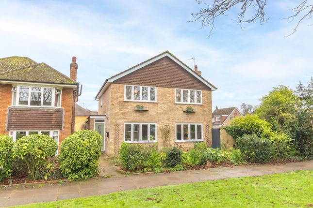 Beech Walk, Tring 4 bed detached house for sale